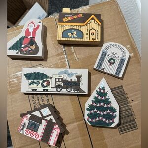 The cats meow wooden Hershey Christmas village / holiday decor / chocolate